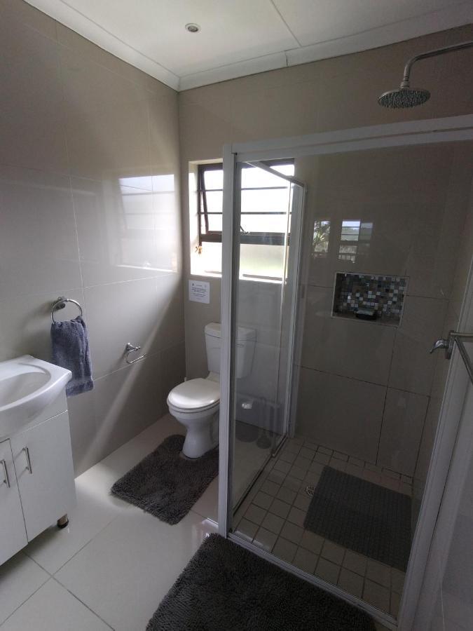 2 Bedroom Guest Suite At A-Frame Glengariff Beach Glen Eden Exteriör bild