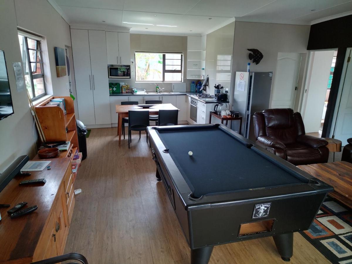 2 Bedroom Guest Suite At A-Frame Glengariff Beach Glen Eden Exteriör bild